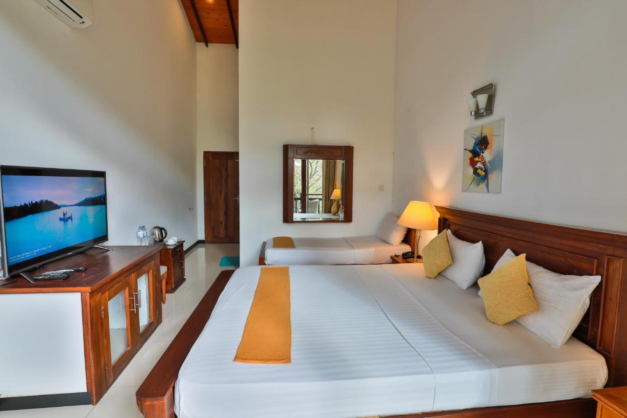 Grand Kalundawa - Dambulla'S Hidden Secret Hotel Exterior photo