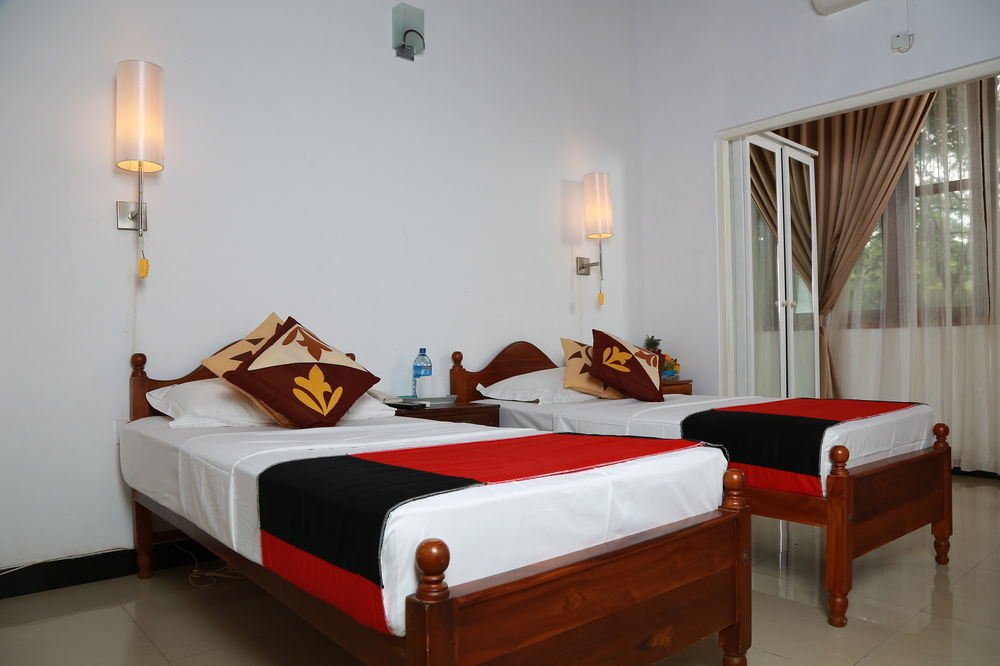 Grand Kalundawa - Dambulla'S Hidden Secret Hotel Exterior photo