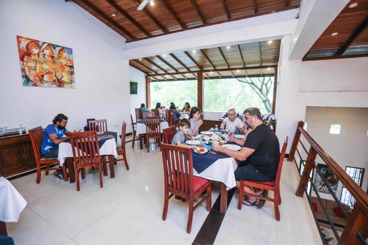 Grand Kalundawa - Dambulla'S Hidden Secret Hotel Exterior photo
